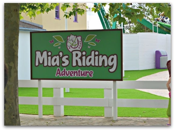 Mia's Riding Adventure at Heartlake City LEGOLAND Windsor