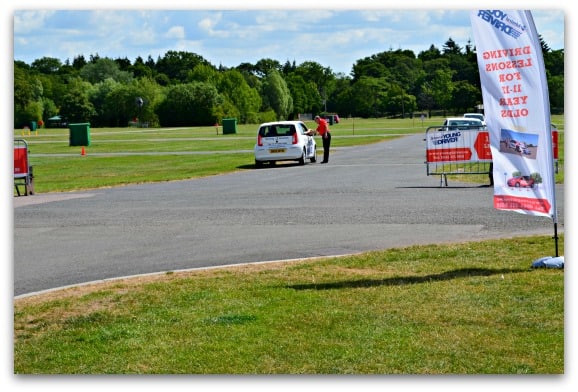 Experiencing Young Driver Driving Lessons