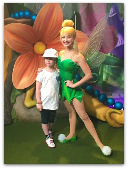 meeting-tinkerbell-at-magic-kingdom-walt-disney-world