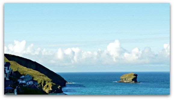 the-view-as-you-approach-portreath