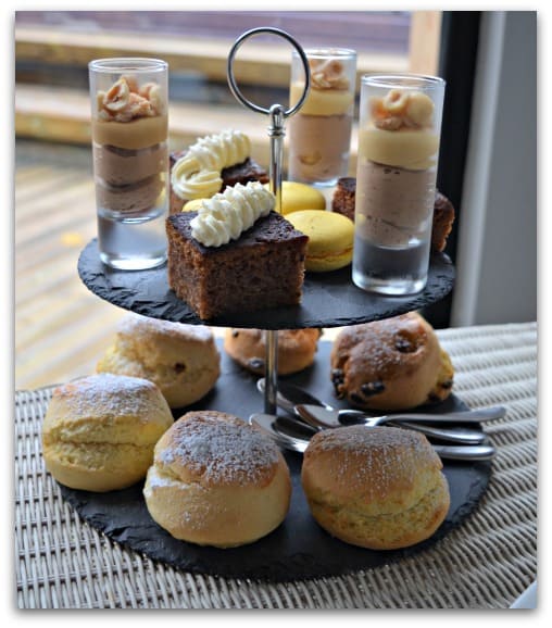 delicious-afternoon-treats-at-spashell