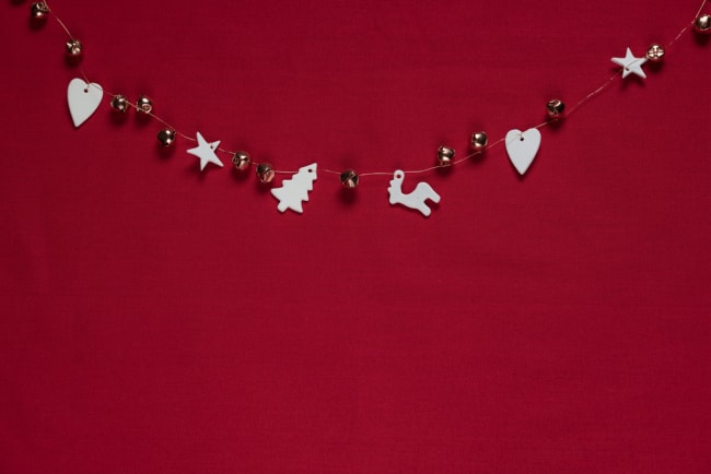 How To Cut Down On Christmas Clutter